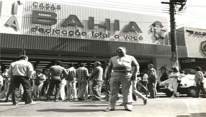 a-historia-das-casas-bahia