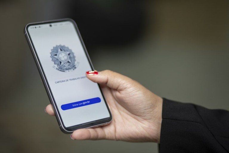PIS/Pasep 2026: quem recebe o abono salarial, valor e como consultar