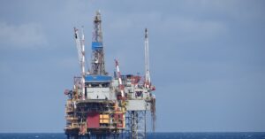 Trump elogia plano de reabrir petróleo no Mar do Norte