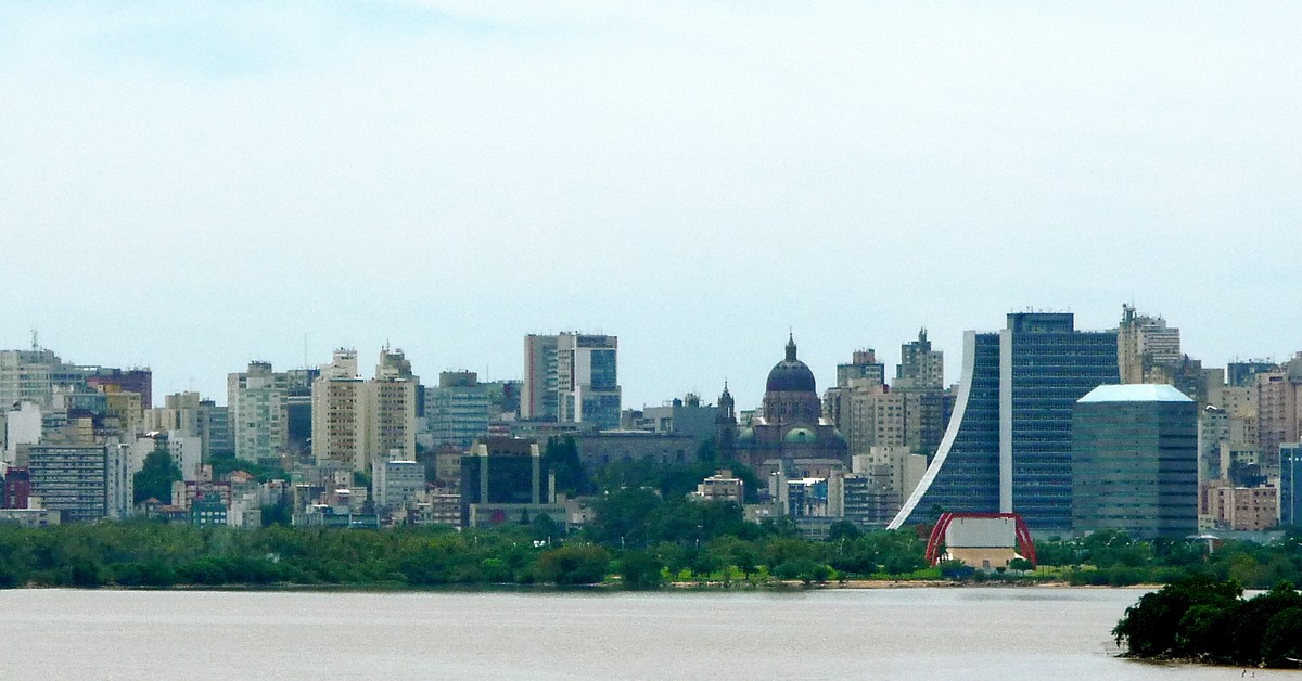 Vista do skyline de Porto Alegre (RS), cidade onde a Gerdau foi fundada