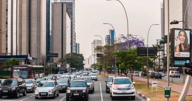Os 10 maiores bilionários do Brasil em 2026, segundo a Forbes