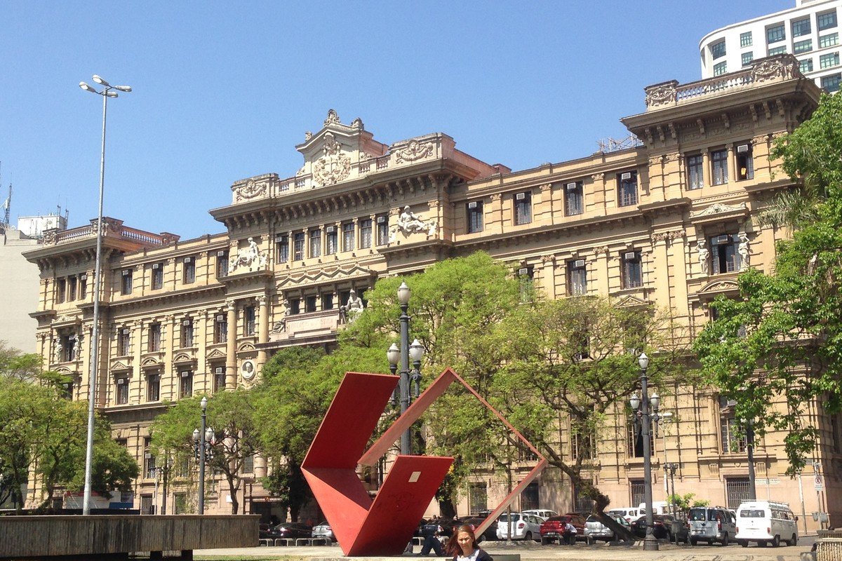 Fachada do Palácio da Justiça de São Paulo (TJSP), tribunal onde tramitam a maioria dos pedidos de recuperação judicial de grandes empresas brasileiras em 2026