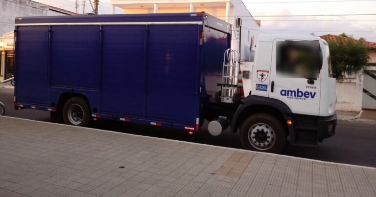 Zé Delivery é de quem? O app de bebidas é da Ambev, controlada pela belga AB InBev