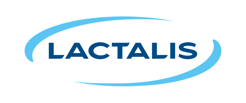 Logotipo da Lactalis, com o nome em azul-escuro dentro de uma elipse azul-clara